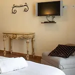 Panzió Ares Charme Szirakúza
