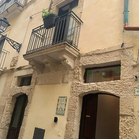 Ares Charme 3* Szirakúza