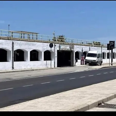 Ares Charme Syracuse