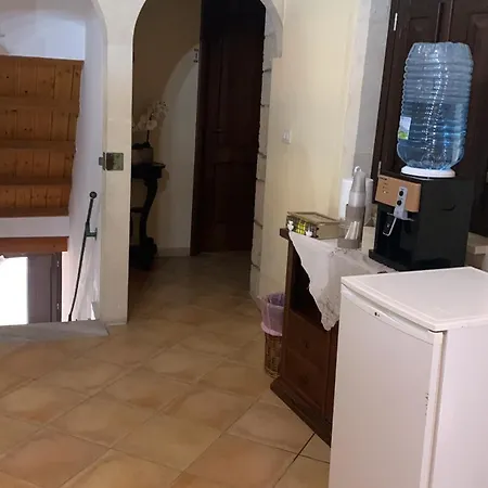 Ares Charme Bed & Breakfast